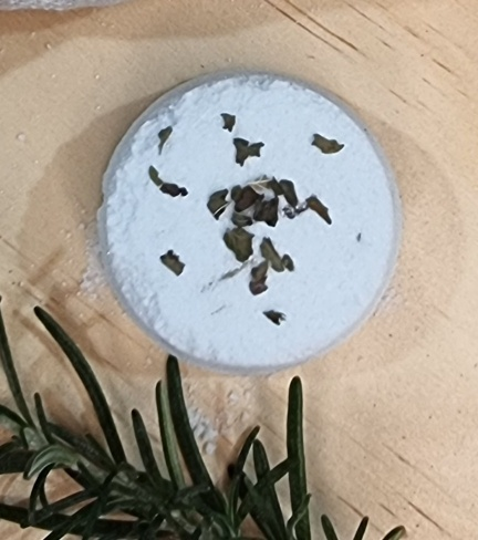 Breathe Botanical Bath Bomb